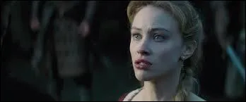 Qui interprète le rôle de Mirena ?