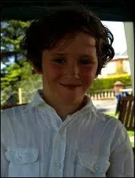 Qui interprète le fils de Dracula et Mirena ?