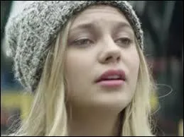 Quel est le titre écrit par elle-même ?