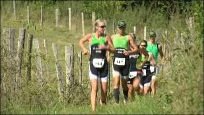 Qui est une star du triathlon ?