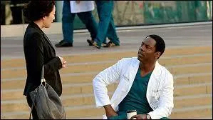 Christina Yang remporte-t-elle le prix Arper Avril ?