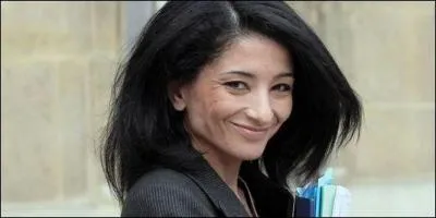 Quel est le titre du livre de Jeannette Bougrab, femme politique qui fut maître de requêtes au conseil d'état . Livre dans lequel elle parle du combat des femmes ?