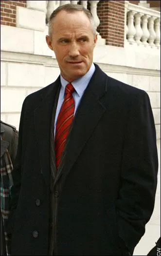 Qui tue Bart Bass dans la saison 6 ?