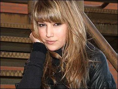 Avec qui Ruth finit-elle ?