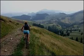 La chaîne de montagnes « Les Carpates » sépare l'Europe de l'Asie ?