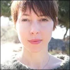 C'est déjà la fin... Comment s'appelle le dernier album de Jeanne Cherhal ?