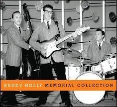 Quand a-t-il sorti son album "Memorial Collection" ?