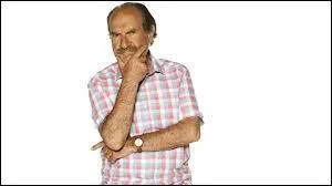 Quelle était la profession de Raymond ?