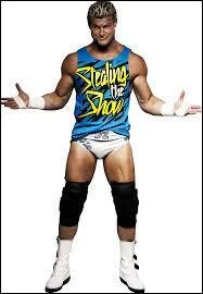 Comment s'appelle ce catcheur arriv&eacute; num&eacute;ro 30 ?