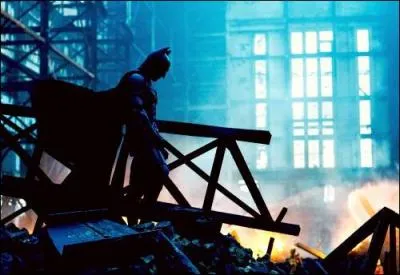 Réalisé par Christopher Nolan, ce film parle de Batman. C'est bien sûr le film...