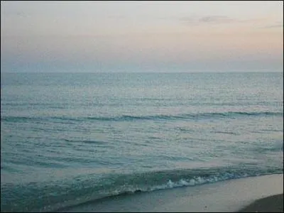 Quel pays n'est pas bordé par la mer Caspienne ?