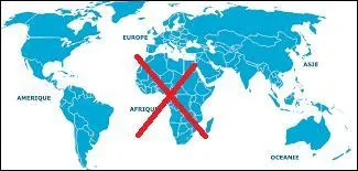 On ne peut pas me trouver en Afrique, je suis incapable de rugir et je suis un bon grimpeur. Qui suis-je ?