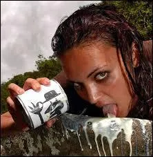 Avant de connaître une sensation de soif intense, il est vital et conseillé de boire suffisamment et fréquemment :