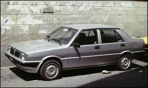 Quelle est cette ancienne Lancia ?
