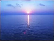 « Qu'il y ait toujours à notre porte / Cette aube immense appelée mer... ».
Qui est ce poète, né à Pointe-à-Pitre, ayant obtenu le prix Nobel de littérature en 1960, dont l'uvre se décline en différents cycles ?