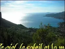 La chanson "Le ciel, le soleil et la mer" est une chanson très connue mais connaissez-vous son interprète ?