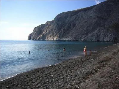 C'est l'eau turquoise, c'est la Grèce, c'est la belle...