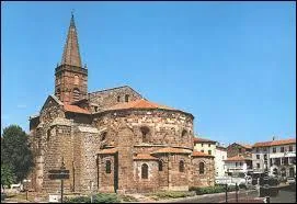 Nous partons à la découverte de Saint-Paulien. Ville Altiligérienne, elle se situe en région ...