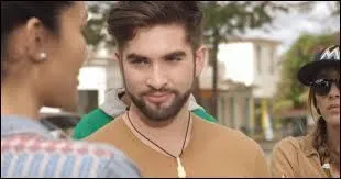 Quel est son quatrième titre solo ?