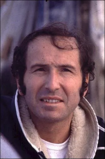 Alain Colas, grand navigateur des années 1970, a disparu au large des Açores en 1978. A bord de quel bateau ?