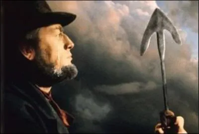 Il a juré la mort de la grande baleine blanche, dans l'oeuvre littéraire " Moby Dick ", de l'auteur américain Herman Melville. C'est le capitaine...