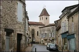 Nous visitons la ville Périgourdine de Saint-Pardoux-la-Rivière. Nous sommes en région ...