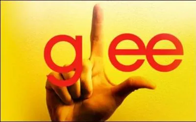 Que veulent dire les doigts dans le logo 'glee' ?