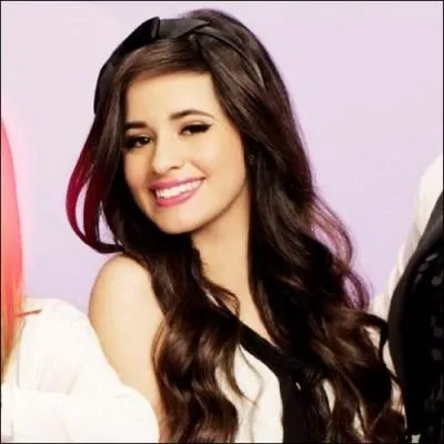 Comment s'appelle la sur de Camila Cabello ?