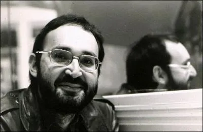 Qui est cet écrivain parisien ? Il sera l'auteur de célèbres romans fantastiques ayant pour thème, pour certains, l'Égypte antique.