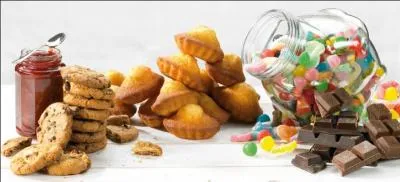 Quelle caractéristique ont les glucides simples que n'ont pas les glucides complexes ?