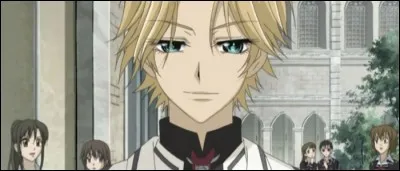 Dans "Vampire Knight", cette créature de la nuit est élégante et gracieuse, mais elle peut aussi parfois se révéler blagueuse et gaffeuse. 
Il s'agit de :