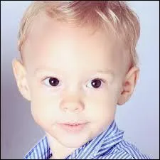 Comment se nomme son fils ?