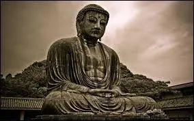 Certains auraient besoin de diminuer leur consommation de sucre, de suivre une cure de désintoxication. Lorsque mis au pluriel, ce mot devient une anagramme de sucre, mais il peut avoir plusieurs significations différentes. Laquelle est fausse ?