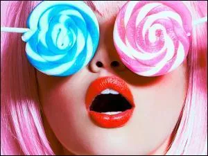 On rit bien, mais le sucre est un véritable problème. Certains vont même jusqu'à le sucer avec une paille. Comme quoi le monde est petit. Le verbe "sucer" a directement influencé le nom d'une sucrerie célèbre. Il s'agit bien sûr de...