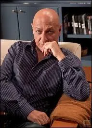 Lequel de ces acteurs joue le père de Franck ?