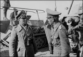 Durant la Seconde Guerre mondiale, Erwin Rommel, surnommé le "Renard du désert", était à la tête des forces armées du Reich qui opéraient dans le désert d'Afrique du Nord. Comment se nommait cette unité allemande spécialement détachée à la guerre dans cette région du monde ?