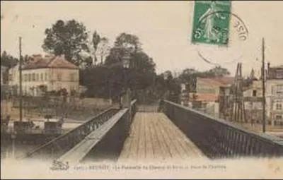 Mon code Insee (numéro de département) est le : (Carte postale de la commune de Brunoy).