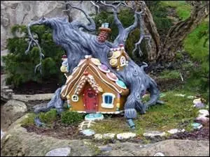 Qui a écrit "La Psychanalyse des contes de fées" ?