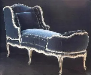 Si vous tombez dans ce fauteuil, vous tombez presque dans les pommes !