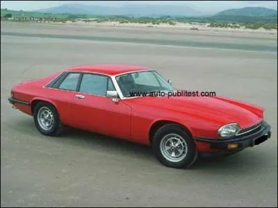 Connaissez-vous le nom de ce coupé anglais Jaguar produit entre 1991 et 1996 ?