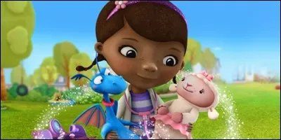 Dans "Dr la Peluche", quel âge a la jeune Dottie ?