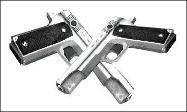 Quelle arme n'est-elle pas présente dans "Tomb Raider Legend" ?