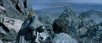 Qui permet à Frodon et Sam de sortir de L'Emyn Muil ?