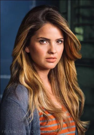 La petite amie de Stiles, Malia est...