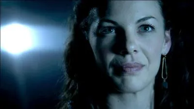 La professeur Jennifer Blake est finalement une...