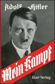 En quelle année Adolf Hitler publie-t-il "Mein Kampf" ?