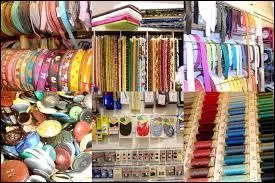 Commerce d'articles destinés à la couture et à tous les travaux d'aiguille, je suis la mer...