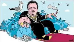 Se dit d'une personne animée par le seul appât du gain, du profit. C'est une personne mer...