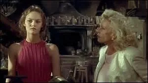 Je suis Dabney Coleman dans le film "Un Amour de sorcière", je joue le rôle de :