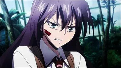 Je suis un assassin de la Classe Noire et suis surnommée "Jack l'Éventreur du 21e siècle". Je me nomme :